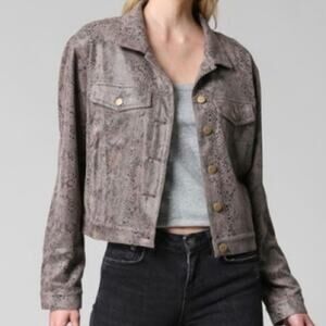 🆑 CLEARANCE | Fate | Brown Snakeskin Faux Suede Cropped Jacket